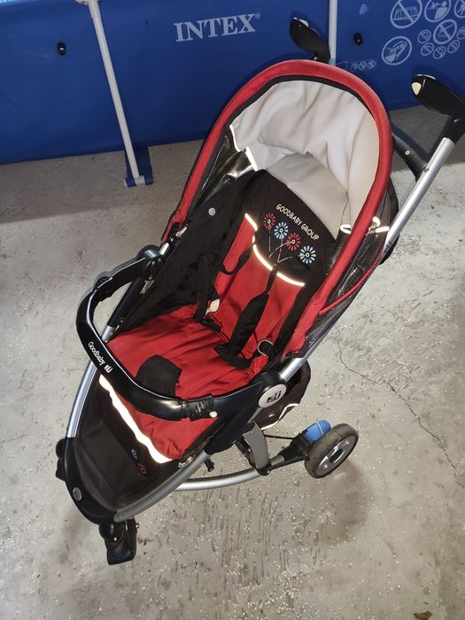 Прогулянковий візок