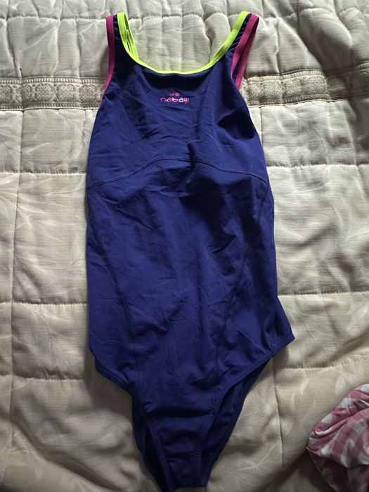 fato de banho piscina