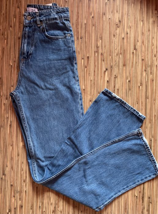 Джинси прямі р.25