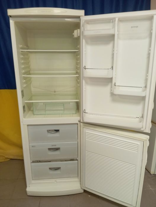 Холодильник Gorenje K337CLA