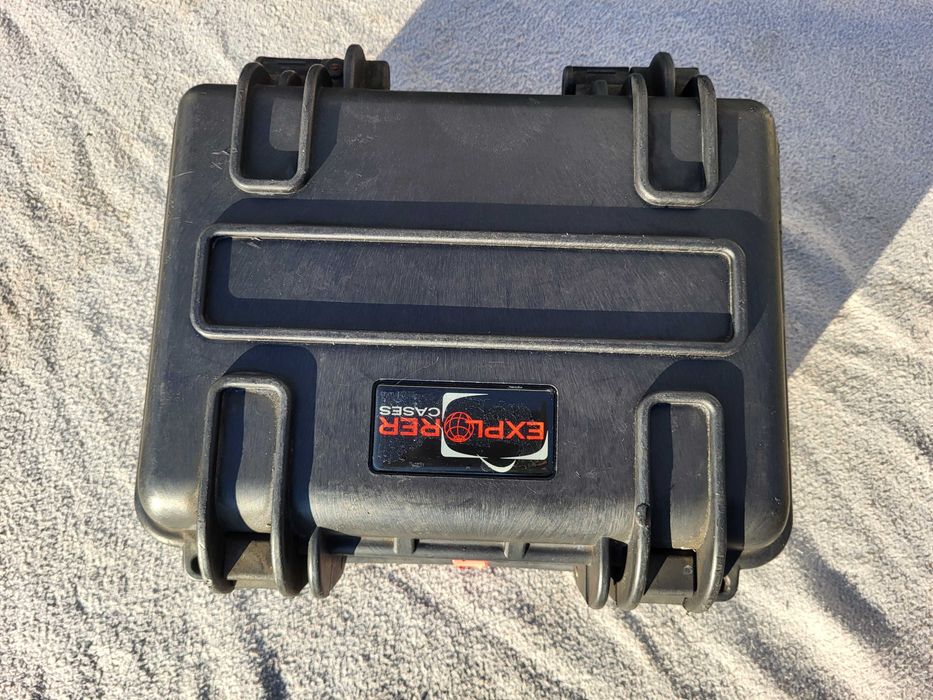 Explorer case 2712 (27,6x20x12cm) - IP67 - STANAG 4280 // FAKTURA 23%