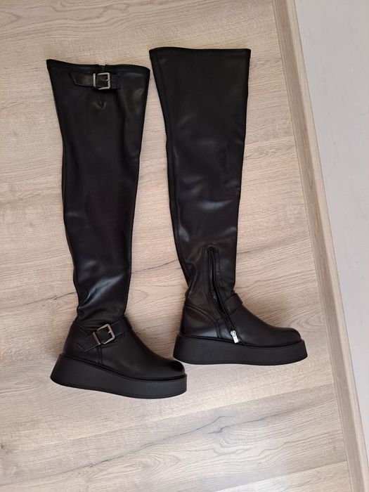 Nowe buty damskie za kolano,rozmiar 39