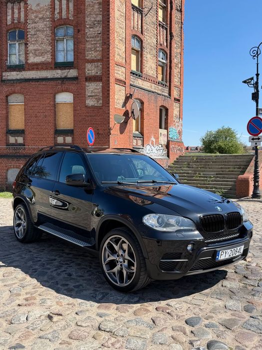 BMW X5 Sprzedam swój prywatny samochód BMW X5 E70  3.0d z 2010 roku, przebieg