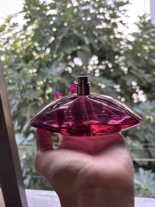 Vendo perfumes a meio