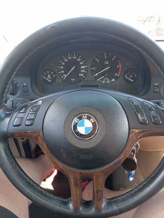 BMW E39 525d 2001r M57D25