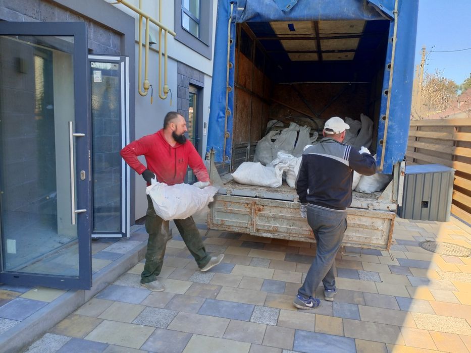 Вивіз Будівельного Сміття Різного Мотлоху листя гілля старі речі