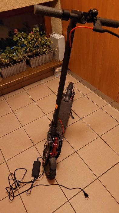 Xiaomi Mi Electric Scooter Pro 2