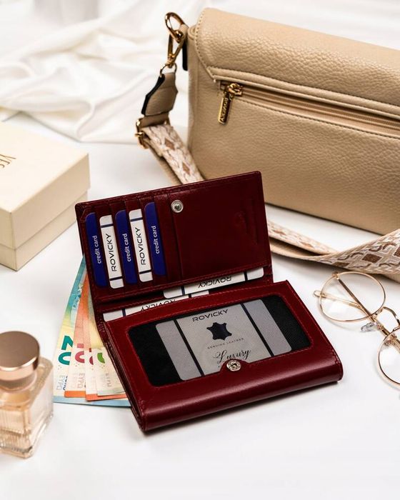 średni, wygodny portfel damski ze skóry naturalnej - rovicky