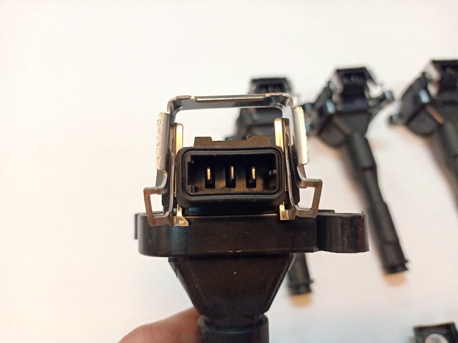 BMW E36 E38 E39 E46 E53 E60 E70 E81 E90 Cewka zapłonowa 2.0i 3.0i