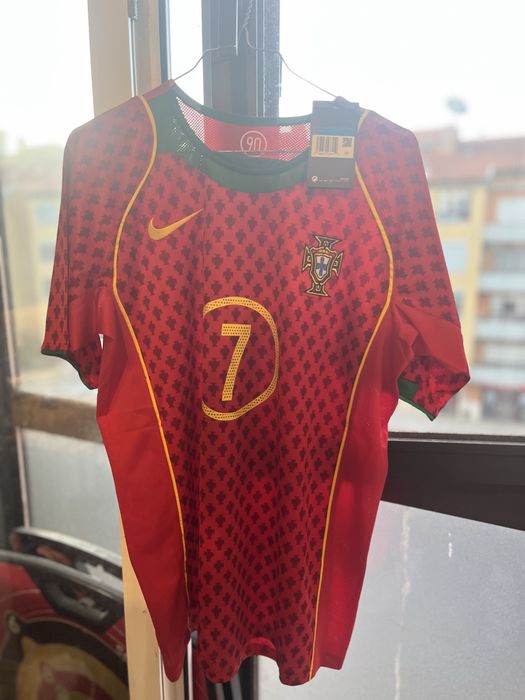 Camisola Portugal Euro 2004 - Figo #7