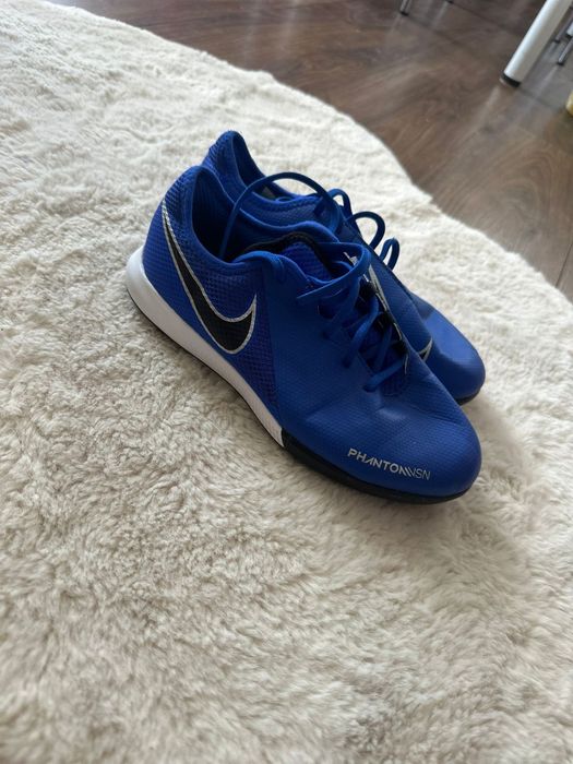Buty piłkarskie Nike do piłki