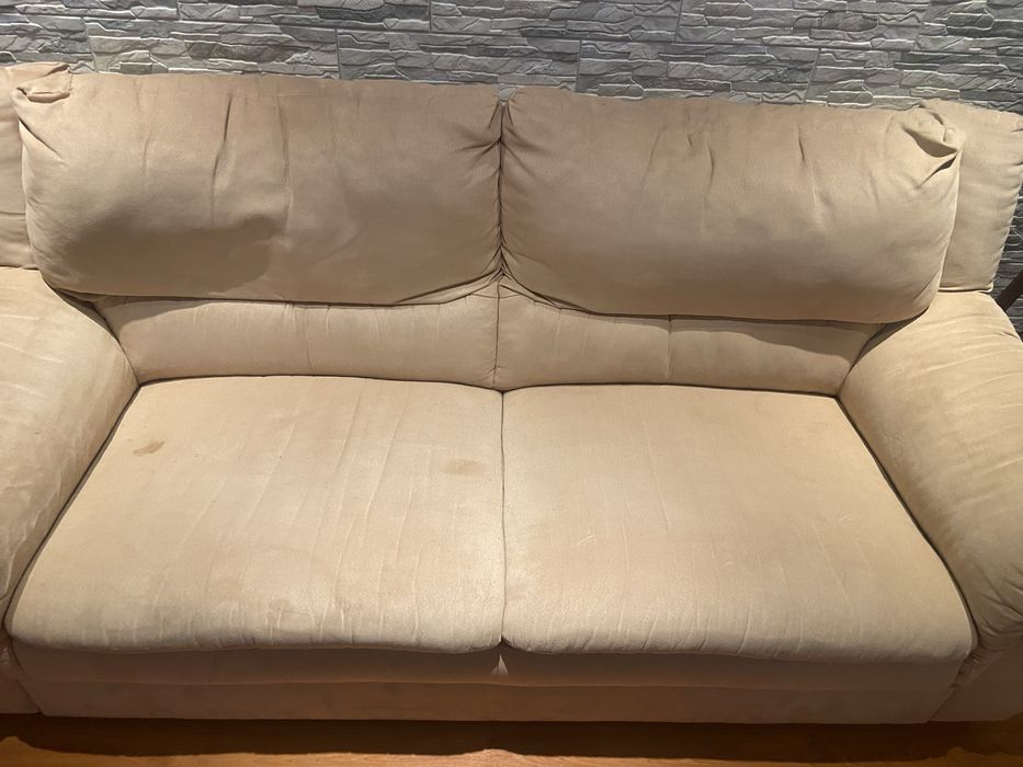 Sofa 3 lugares beje