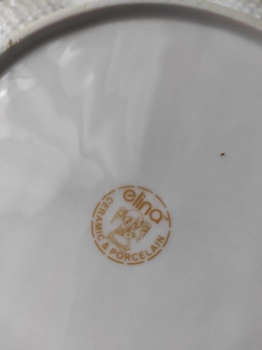 Продам тарілку для яєць