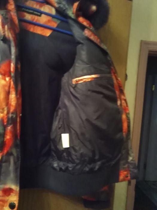 Продам натуральный пуховик