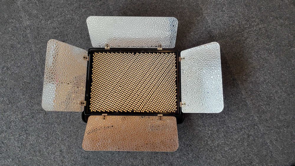 Aputure Lightstorm LS1s (V-Mount) c/ saco