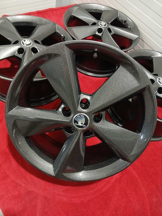 Felgi aluminiowe 18 ' 5x112 Skoda -grafit
