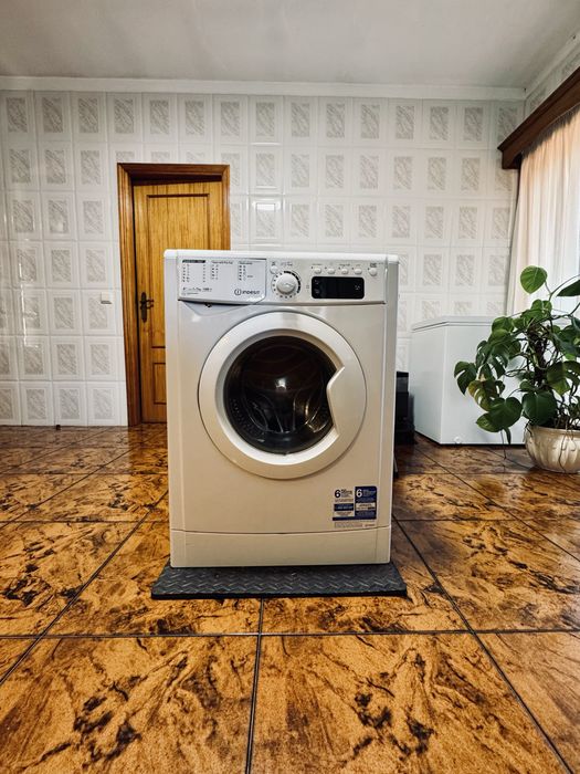 Máquina de Lavar Roupa 7Kg