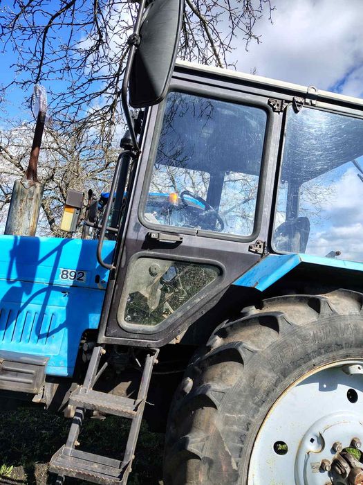Продам трактор МТЗ 892 отличное рабочее состояние