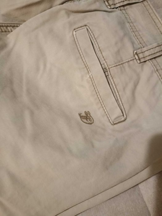 Spodnie męskie bezowe