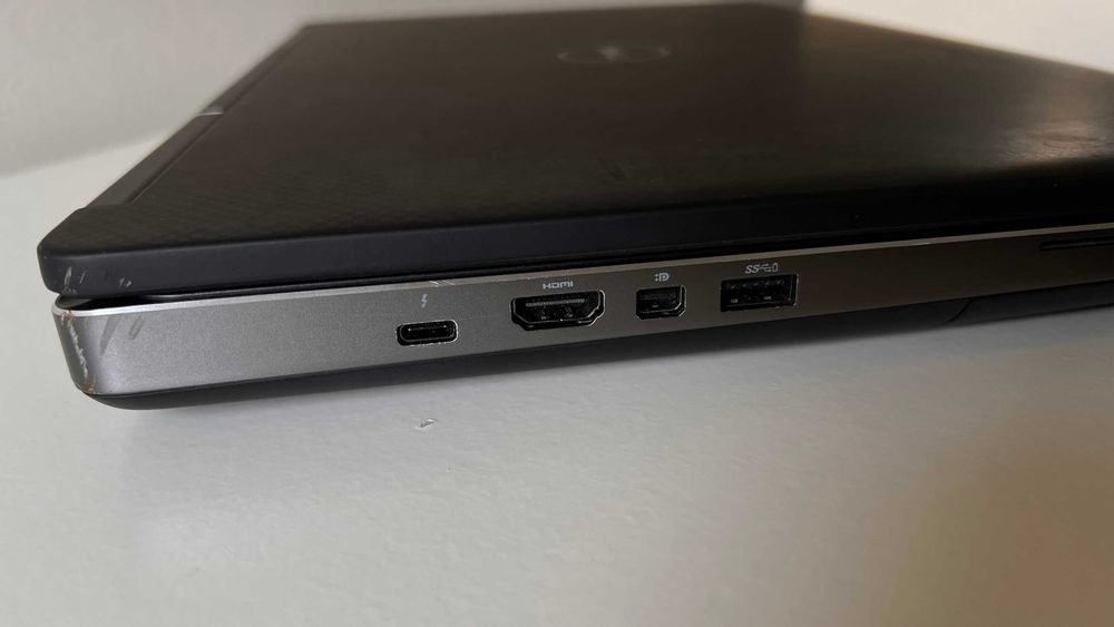 Portátil Dell Precision 7520 | Workstation Gama Profissional | i7-6820HQ | 32GB RAM | SSD 512GB | NVIDIA Quadro M2200 | Full HD 15.6" Notebook Laptop