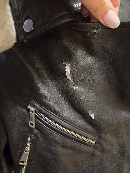 Czarna ramoneska kurtka skórzana eko skóra biker jacket Stradivarius