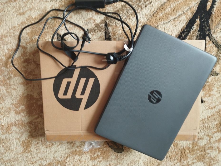 Ноутбук HP 255 G 6