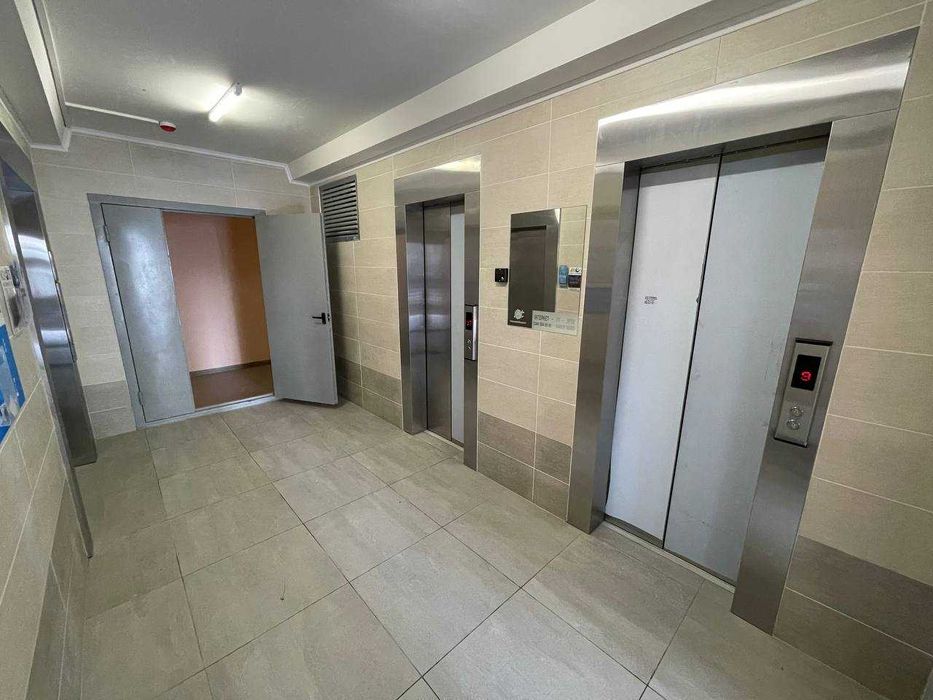 Трикімнатна з ремонтом, ЖК «Деснянський», ДБК, вул. Електротехнічна 43