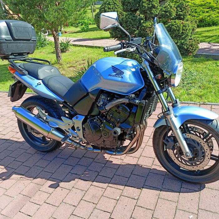 Honda *CBF*  600