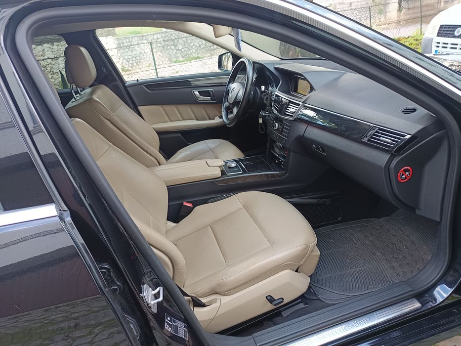 Mercedes E 220 ano 2012