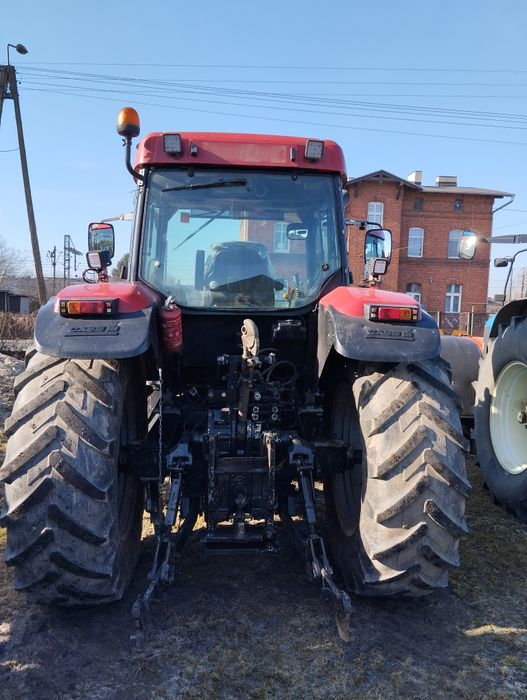 Ciągnik Case MX135