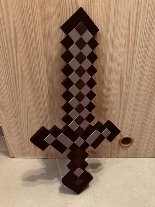 Netherowy miecz minecraft