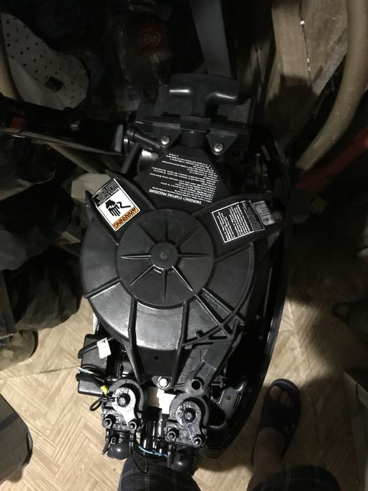 Лодочний двигун Mercury 15M