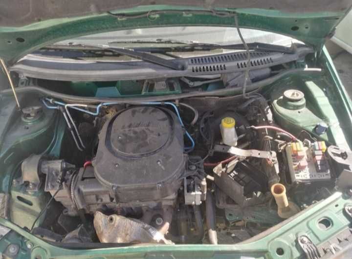 Para Peças Fiat Punto de 2000 com boa mecânica