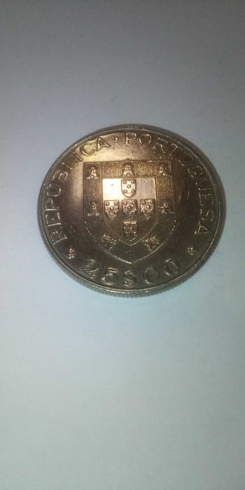 Moeda linda de 25 escudos de 1986