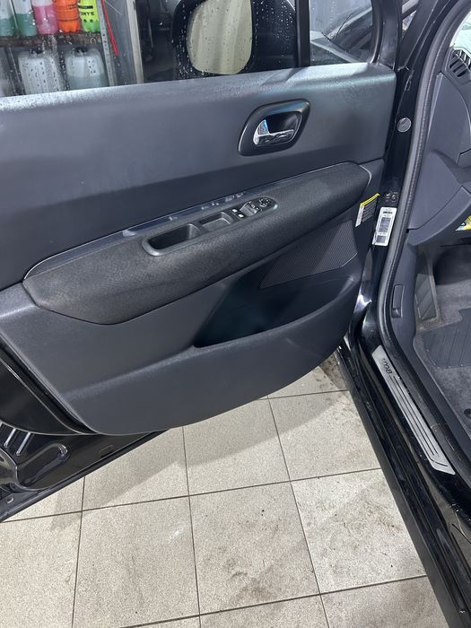 Продам Пежо 3008 1.6 HDI 2011 року