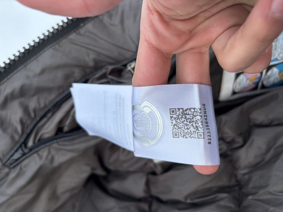 Kurtka moncler maya black M