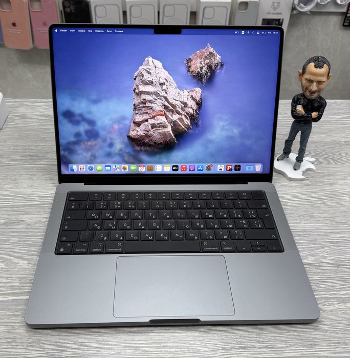 MacBook Pro 14  M1 Pro / RAM 16 / 10 CPU / 16 GPU / SSD 1 TB