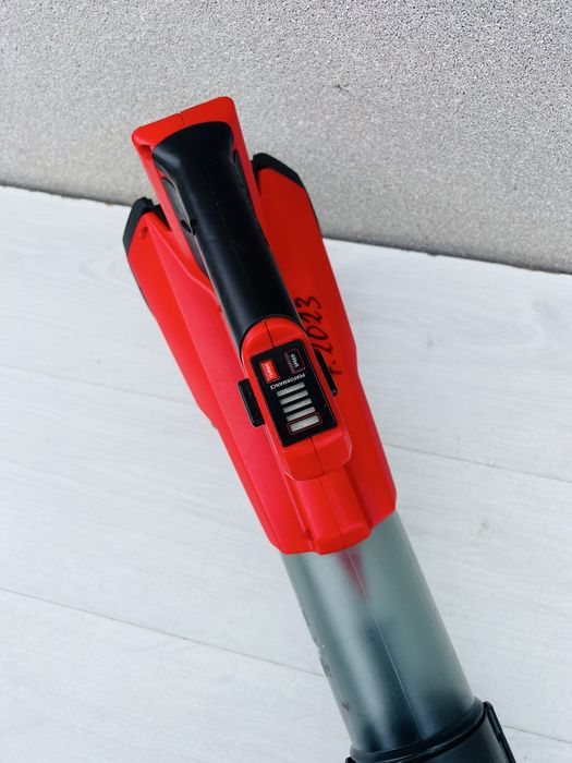 Повітродув акумуляторний Einhell Professional X-Change GP-LB 18/200