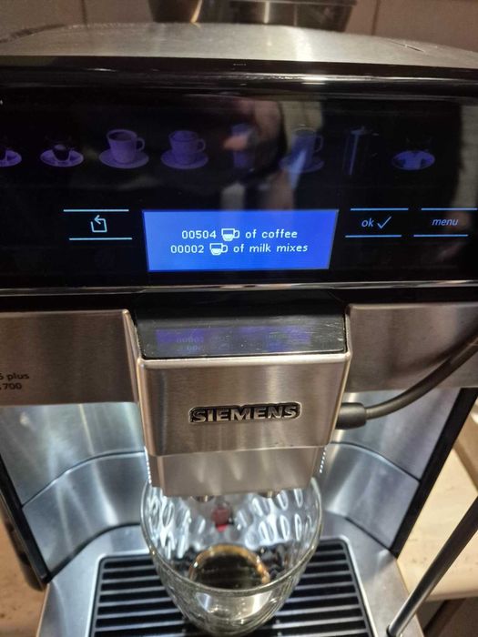 Ekspres Siemens EQ6 plus s700