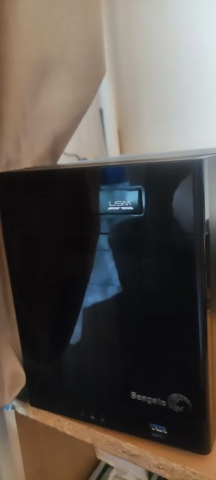 Seagate Business Storage  Server 4-Bay NAS