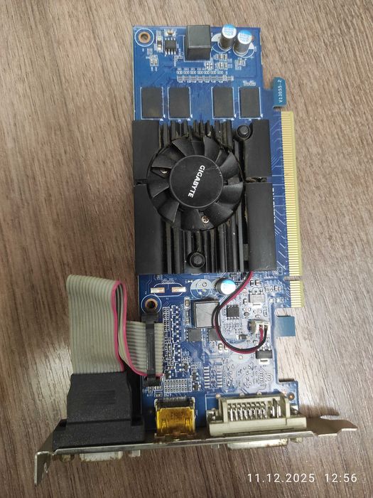 GIGABYTE GeForce GT 210 / 1GB DDR3 /64 bit (LP)(HDmi/Dvi/Vga)