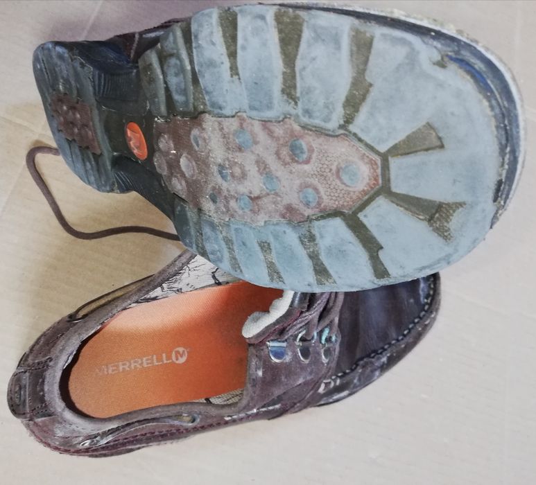 Promoção: Calçado Homem 42-43