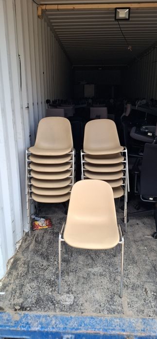 14 szt Krzesło konferencyjne Nowy Styl Beta NSN  CR K-36