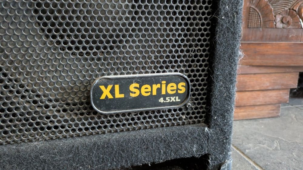 Amplificador  de Baixo SWR 400 + Coluna Hartke 400 W