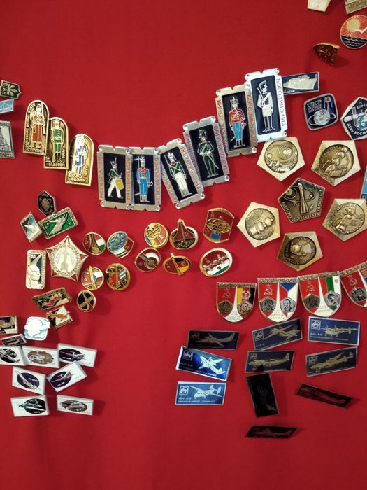 Значки советских времён