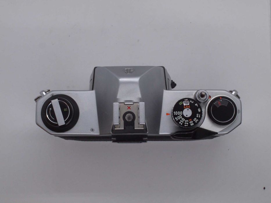 Pentax K1000 + SMC Pentax-M 50mm f/1.7