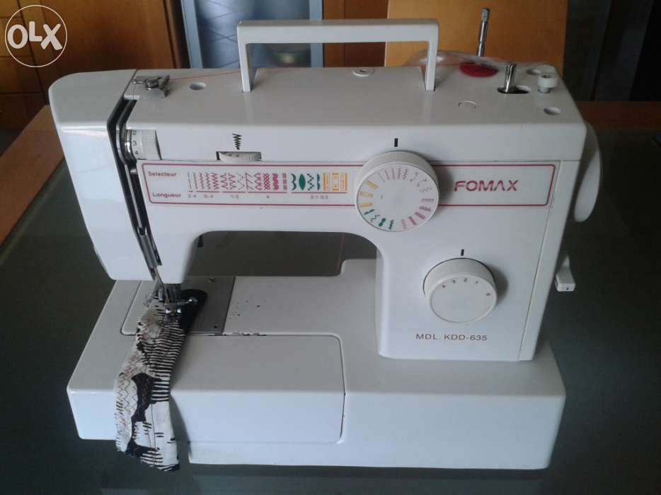 Máquina de Costura Fomax