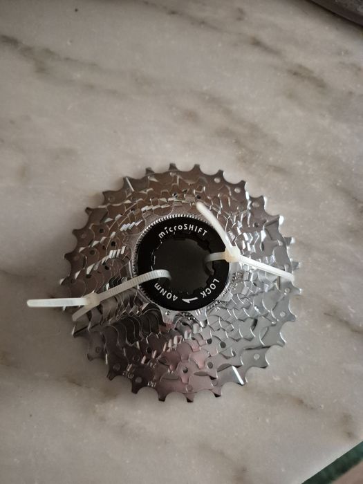 Cassete Microshift 11v 11-28 nova