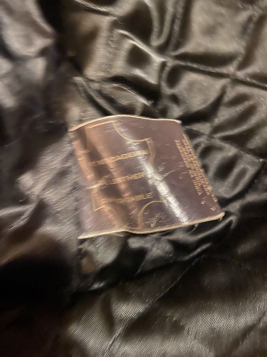 Casaco em pele como novo