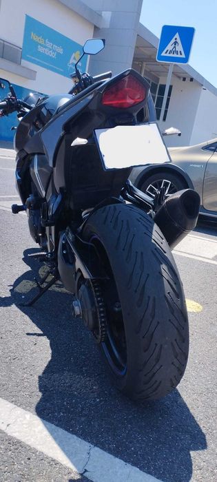 Honda CB 1000R - 2008 Excelente estado